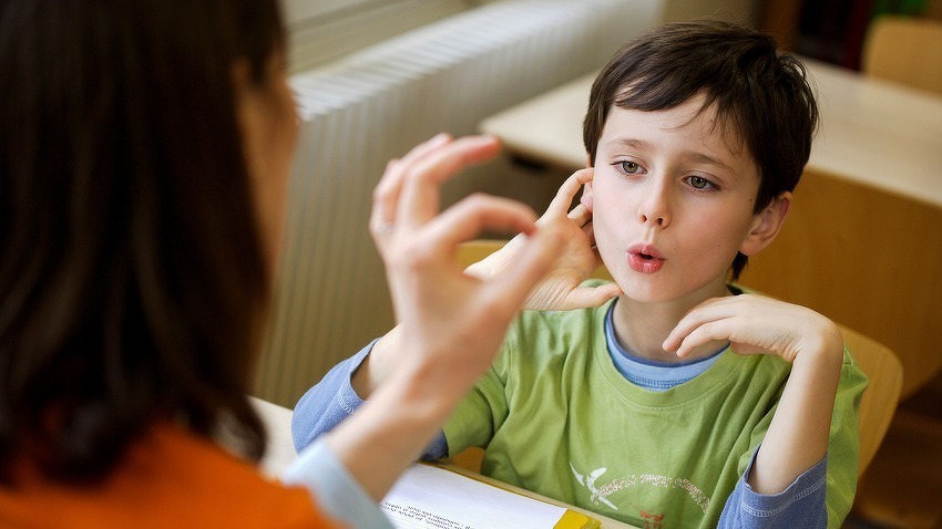 Treatment Methods of Child Stuttering